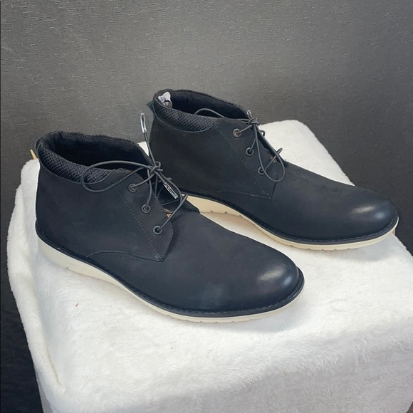 Kenneth Cole New York Black‎ Techno Chukka Boots Minimalist Style